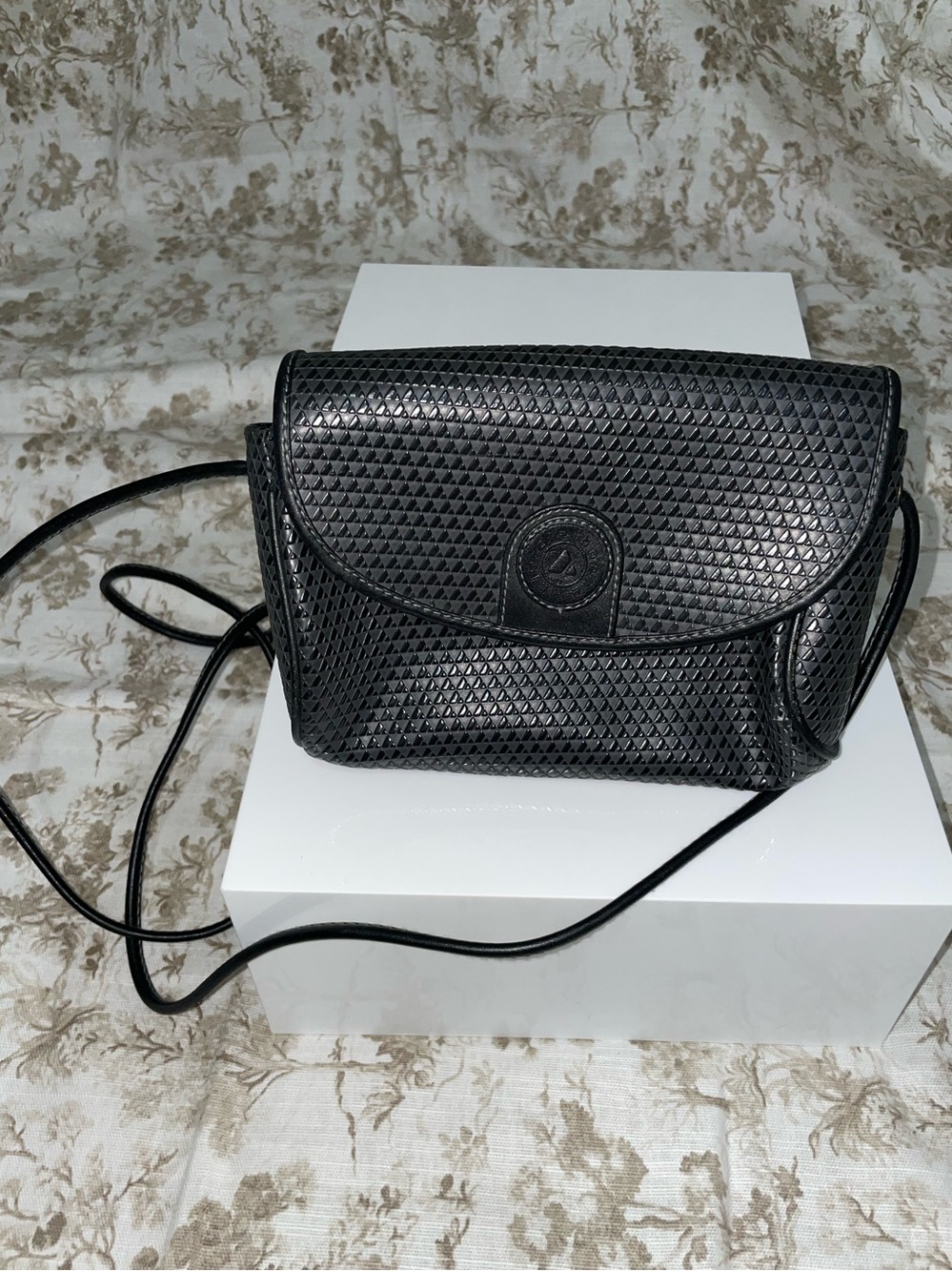 Vintage- 1983- Liz Claiborne Black Textured Crossbody Shoulder Bag